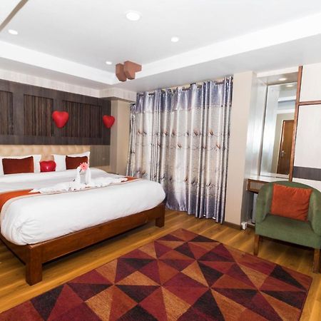 Hotel Marinha Katmandu Zewnętrze zdjęcie