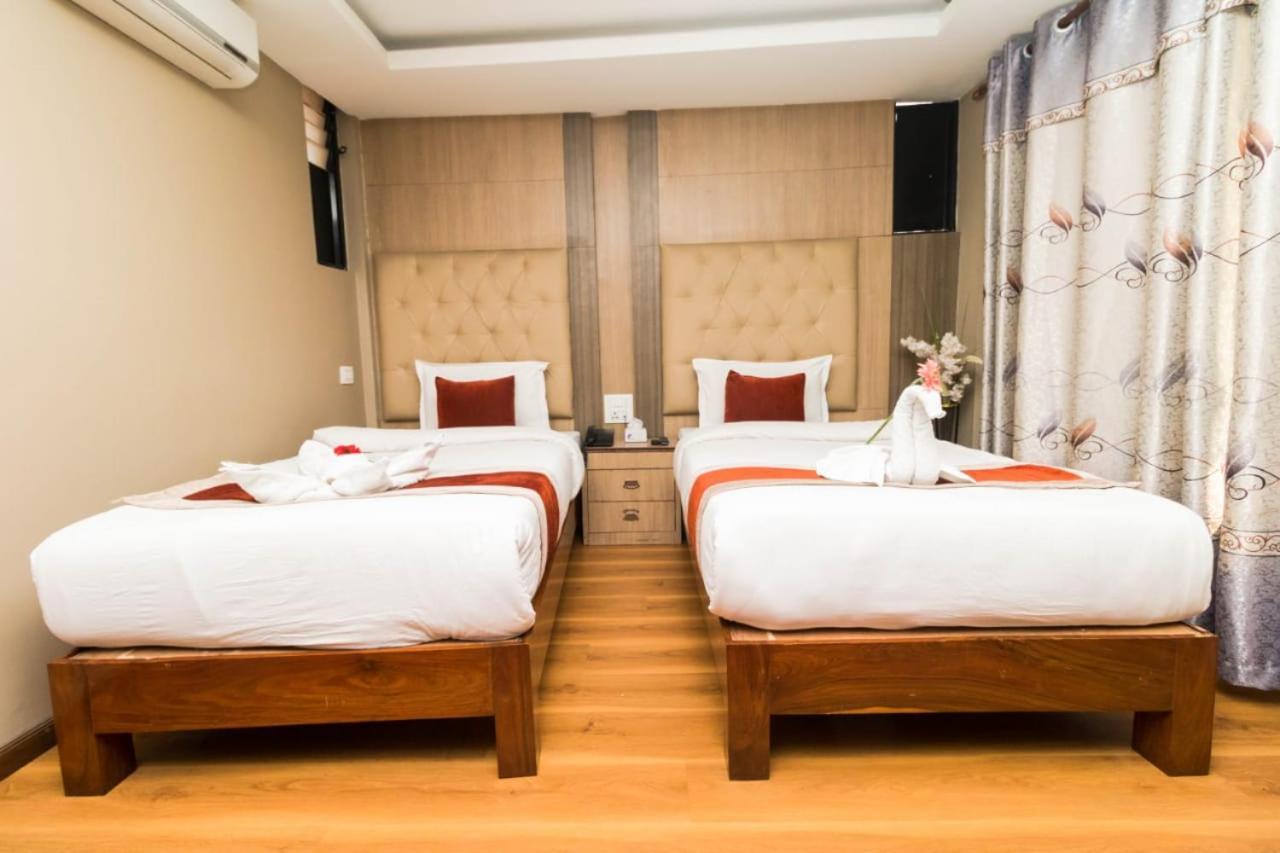 Hotel Marinha Katmandu Zewnętrze zdjęcie